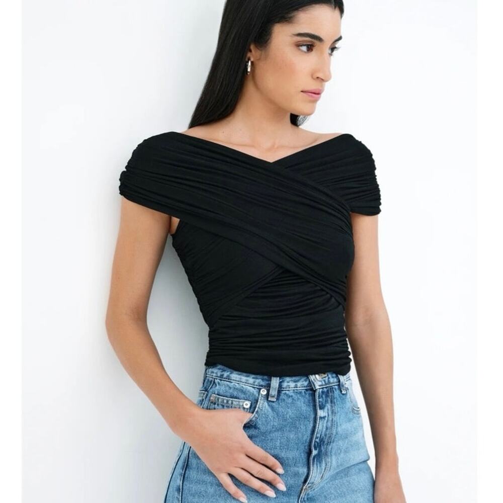 NWOT Marcella Alyssa Infinity Top in Black SZ S